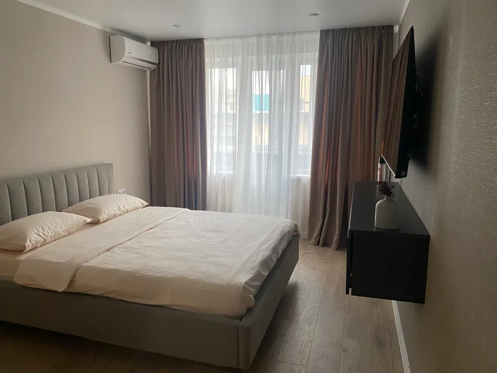 Уютная квартира в центре города — аренда посуточно в Магнитогорск