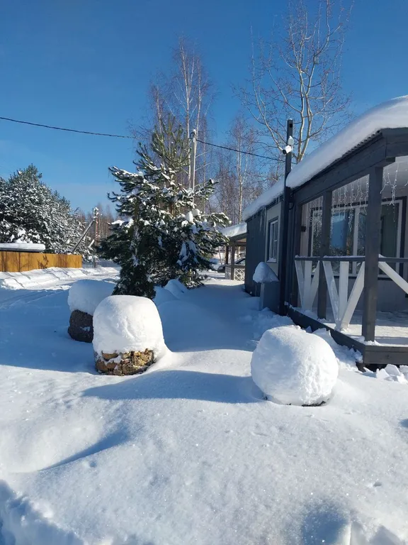 Современный дом с удобствами 1 линия озеро Селигер