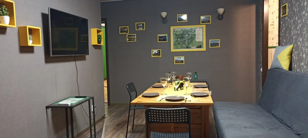 Квартира 3-комнатная Квартира — Великий Новгород