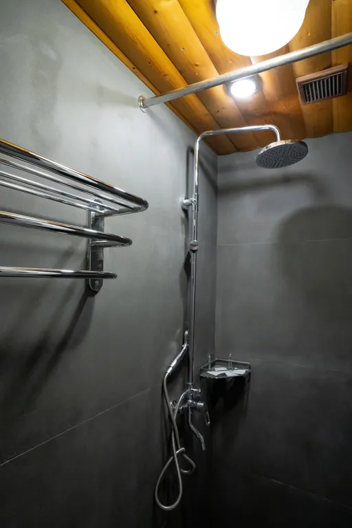 4-комнатная Квартира