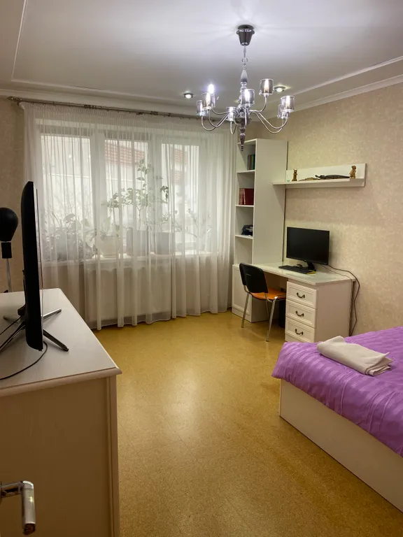 Квартира Трёхкомнатная квартира — Калининград