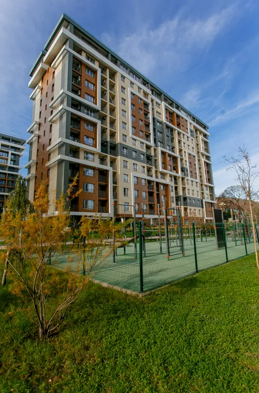 Апартаменты с отдельной спальней и видом на горы