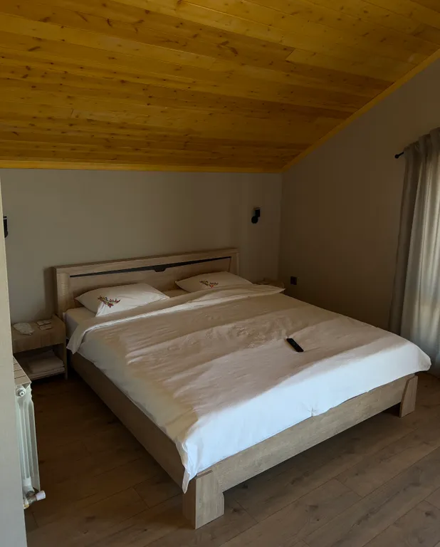 С панорамными окнами и видом на парк