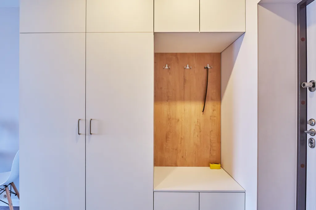 Светлая студия у НИИ Онкологии и Лагерного сада