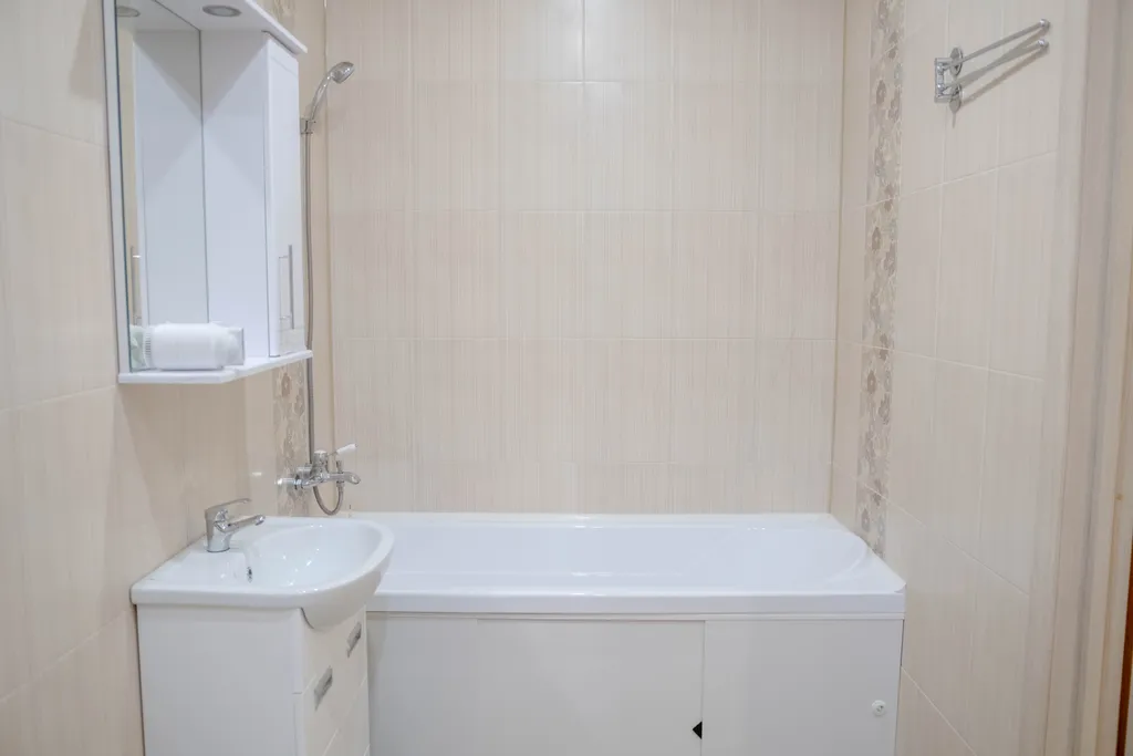 Апартаменты просторная однушка в отличном районе