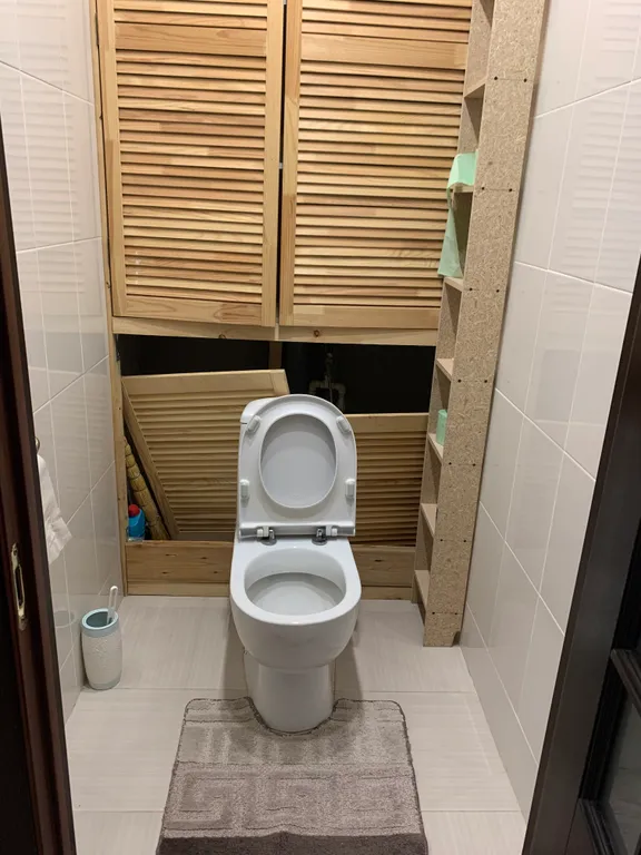 Уютная, просторная двухкомнатная квартира в тихом районе