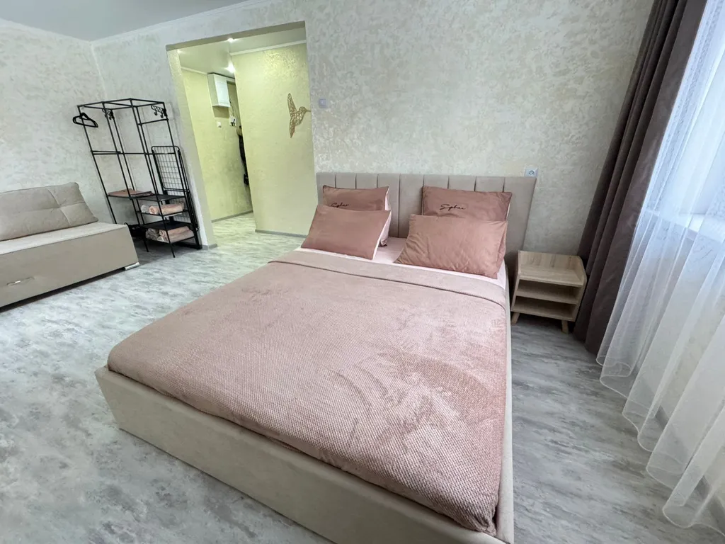 Светлая уютная однокомнатная квартира