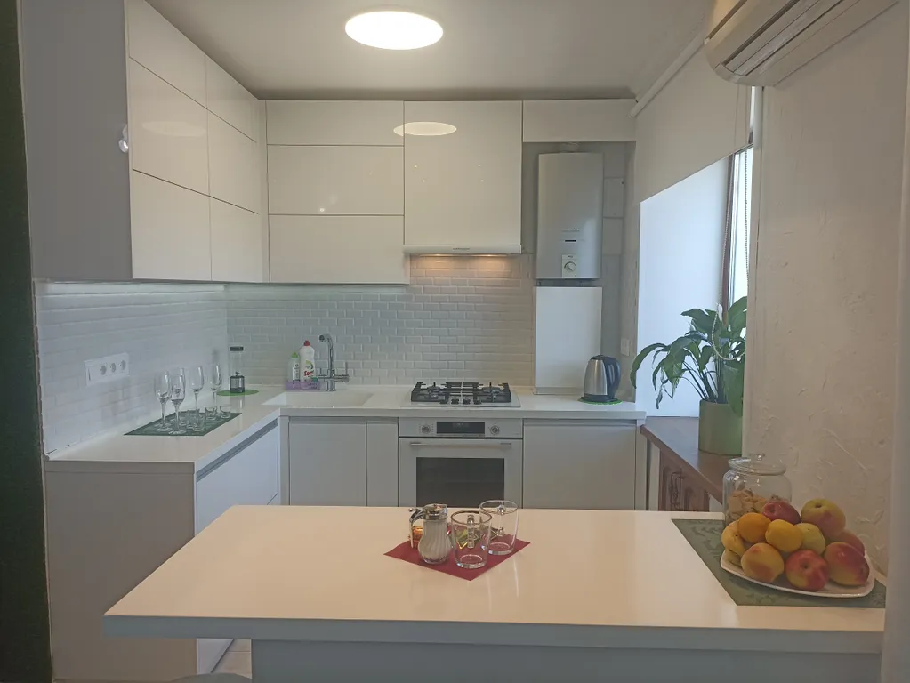 Двушка рядом с ЖД Вокзалом