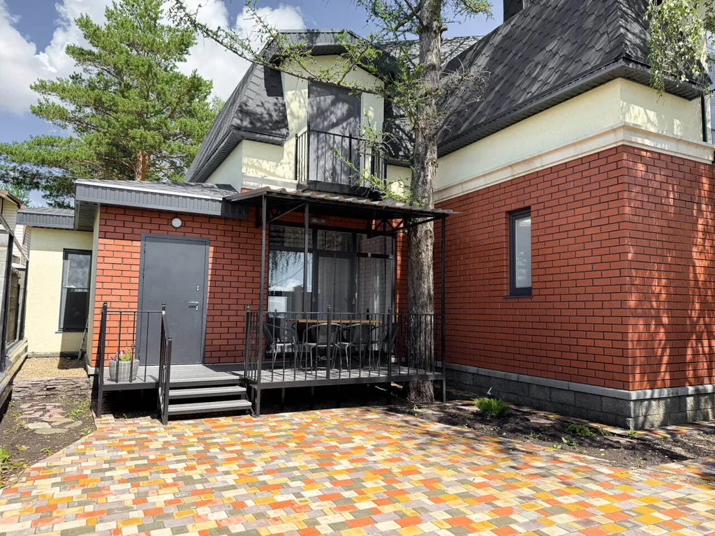 4-комнатный Дом