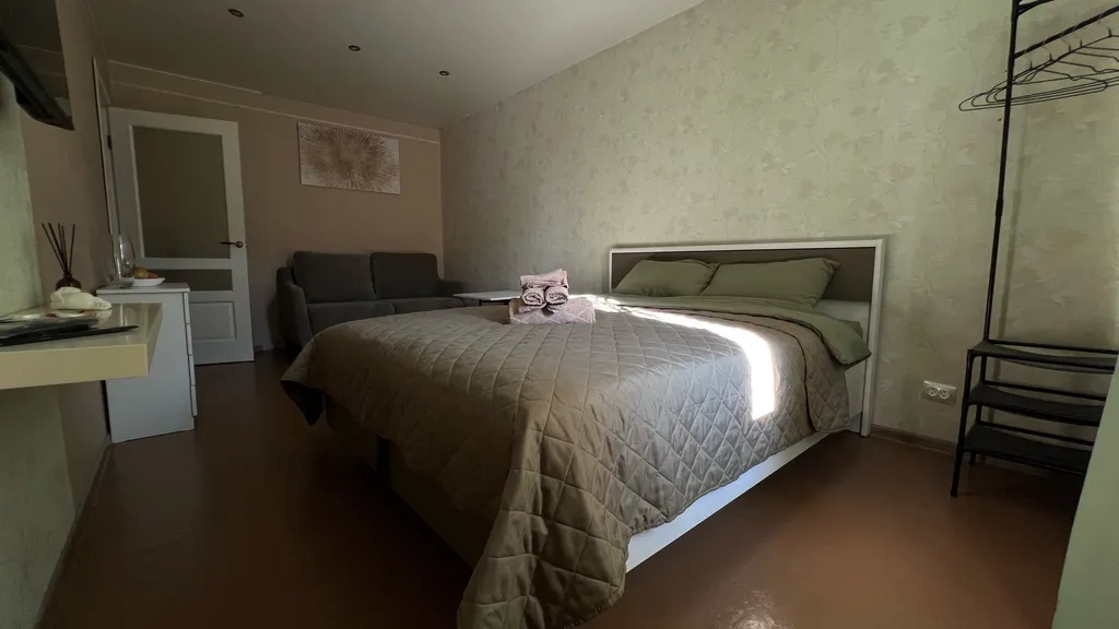 Грин Дрим (Green dream), уютная, душевная квартира в центре города