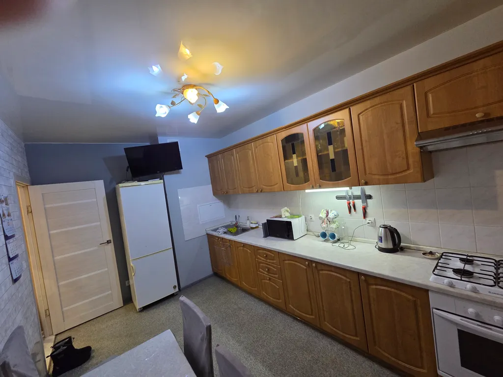 Теплая светлая двухкомнатная квартира в самом центре города