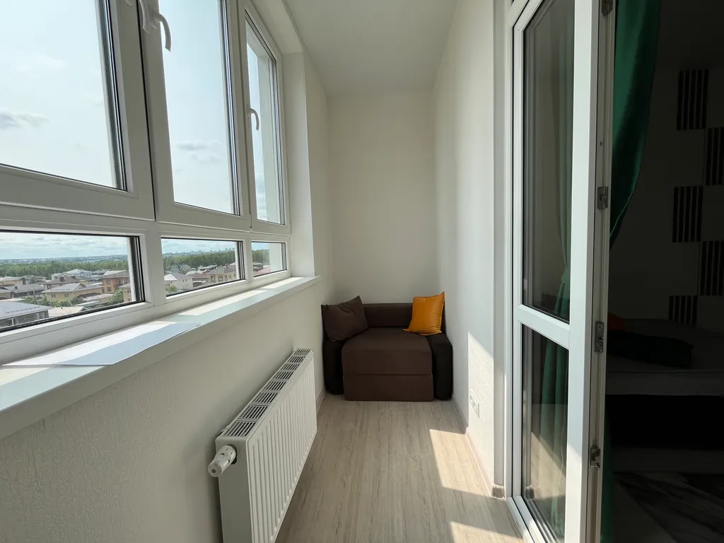 Уютная, новая квартира-студия в экологическом районе