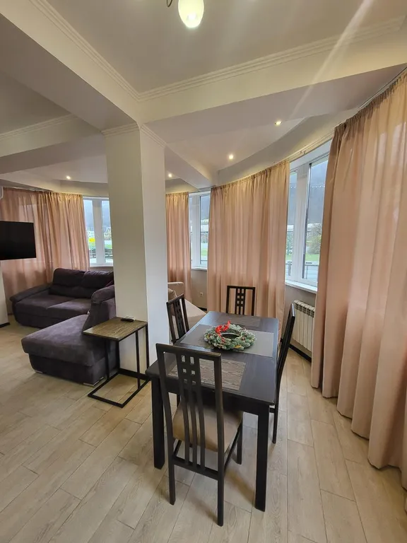 Просторная квартира на 8 гостей — аренда посуточно в Эсто-Садок