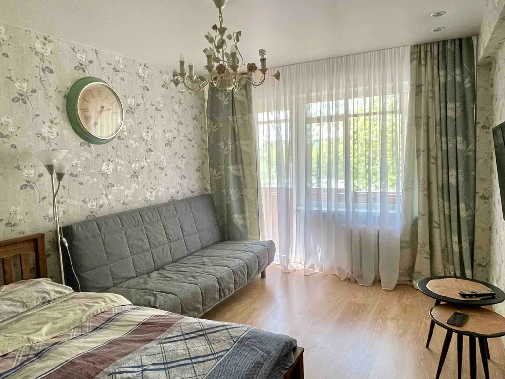 Двухкомнатная квартира у Амфитеатра