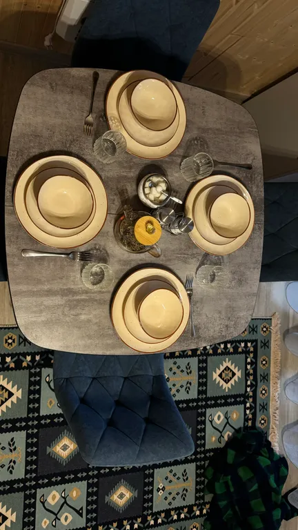 Уютный домик с видом на горы