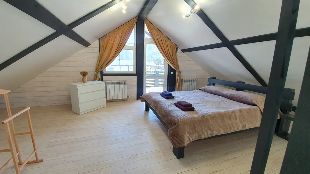 Коттедж на Алтае с великолепным видом на горы