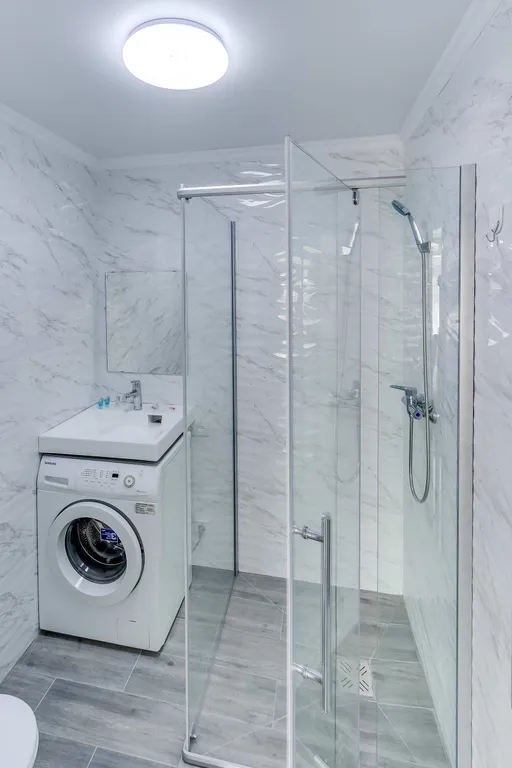 Уютная студия с мини-кухней и санузлом — комфорт