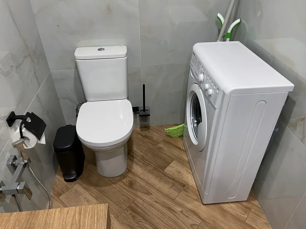 Уютный дом с двумя раздельными квартирами в центре