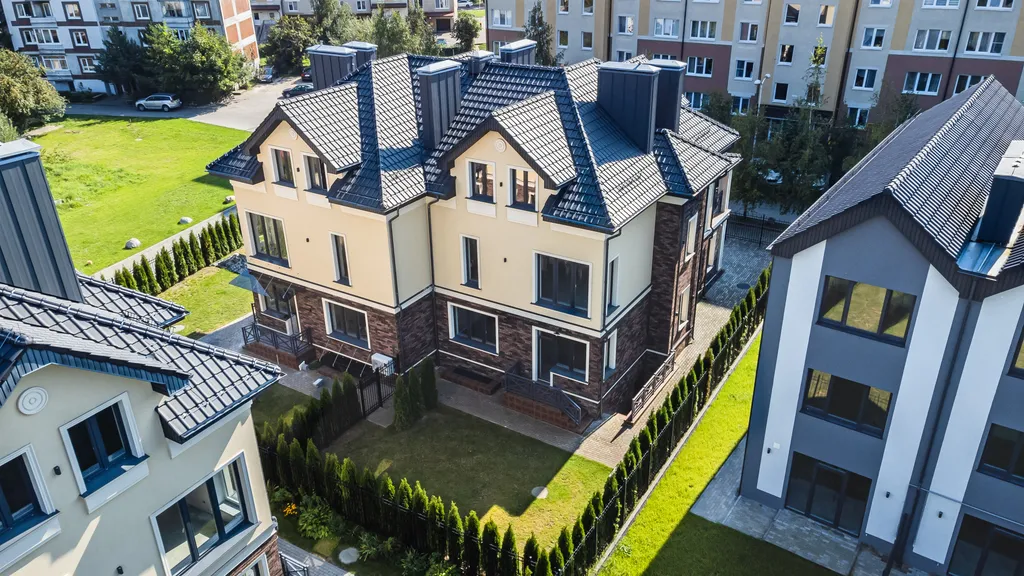 Апартамент балтатлантик в стиле кабинет