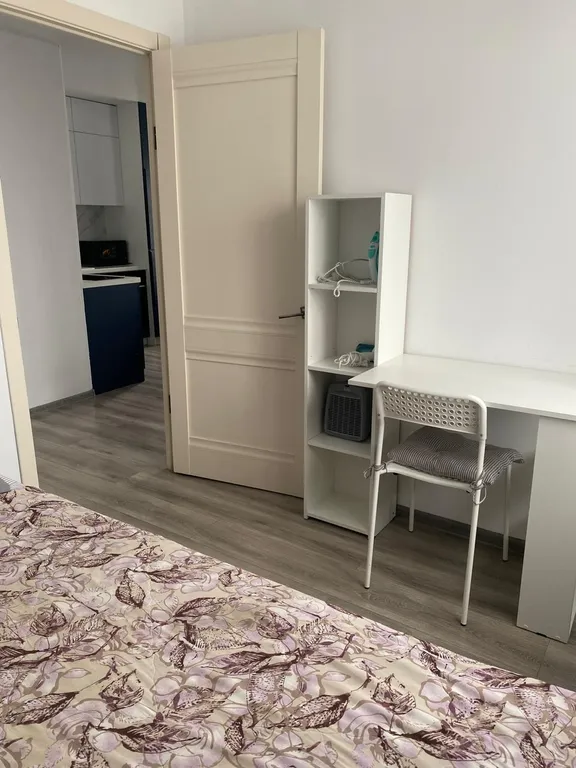 Уютная квартира на Саянах, рядом с остановкой, на 7 спальных мест