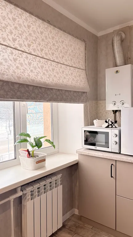 Видовая квартира с панорамным остеклением в центре