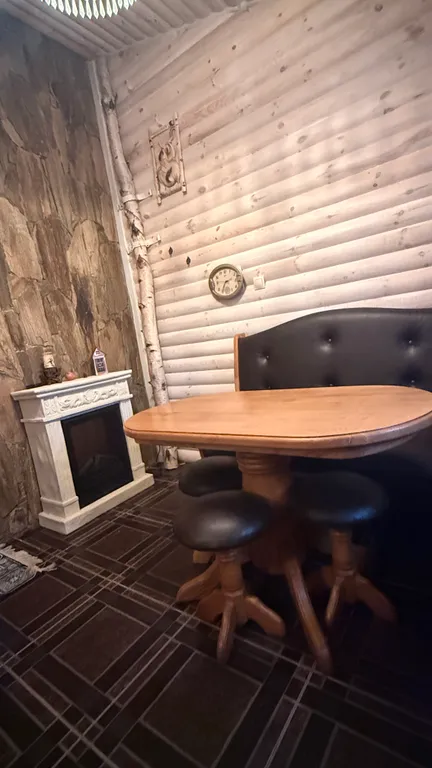 Уютный дом на берегу озера