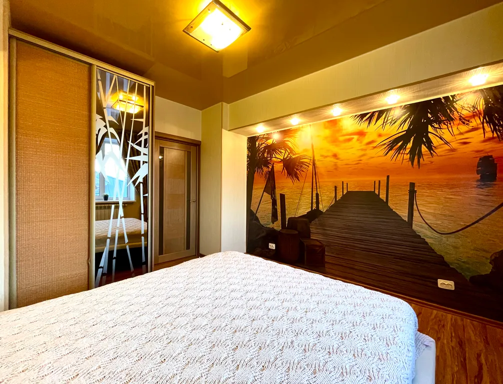 Видовые трёхкомнатные апартаменты на Набережной