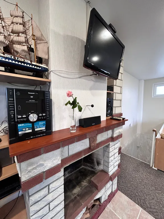 Коттедж Комфортабельный 2-х эт. дом для 4-х чел. в центре Гагаринского р-на — Севастополь