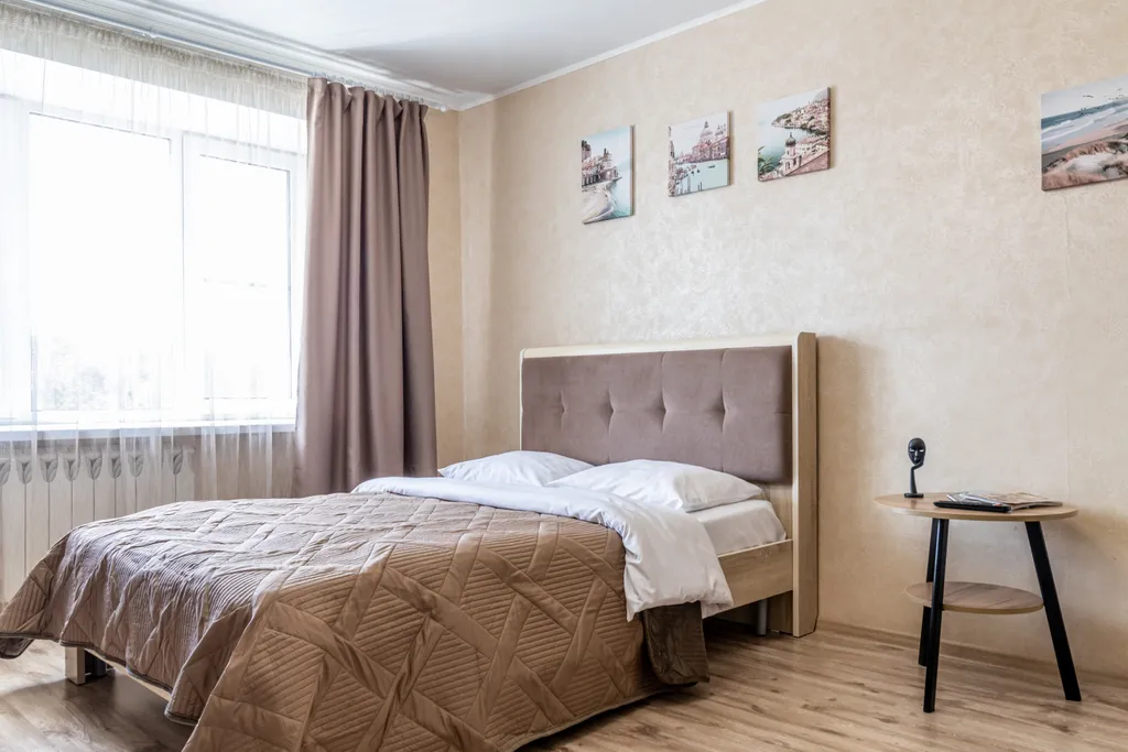 Светлая и просторная квартира в центре с видом на набережную