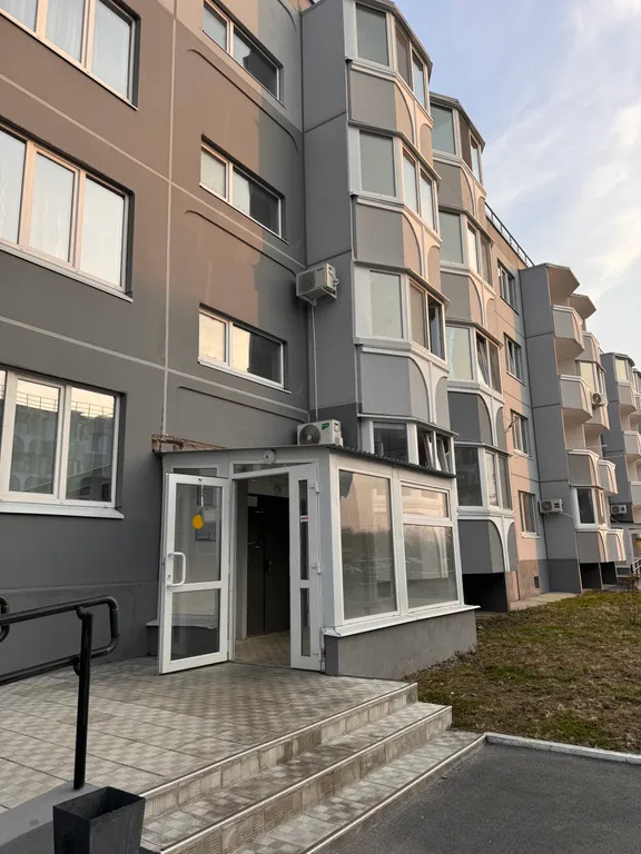 Уютная квартира в новом доме в спокойном районе города