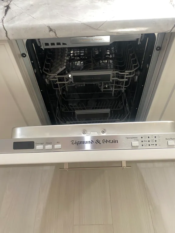 Квартира с хорошим ремонтом в 10 минутах ходьбы от пляжа Лагуна