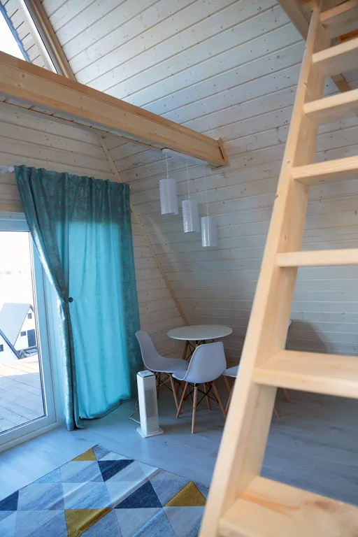 Дом А-фрейм на горе