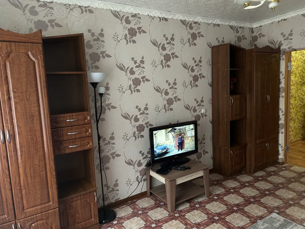 Уютная квартирка с бабушкиным ремонтом