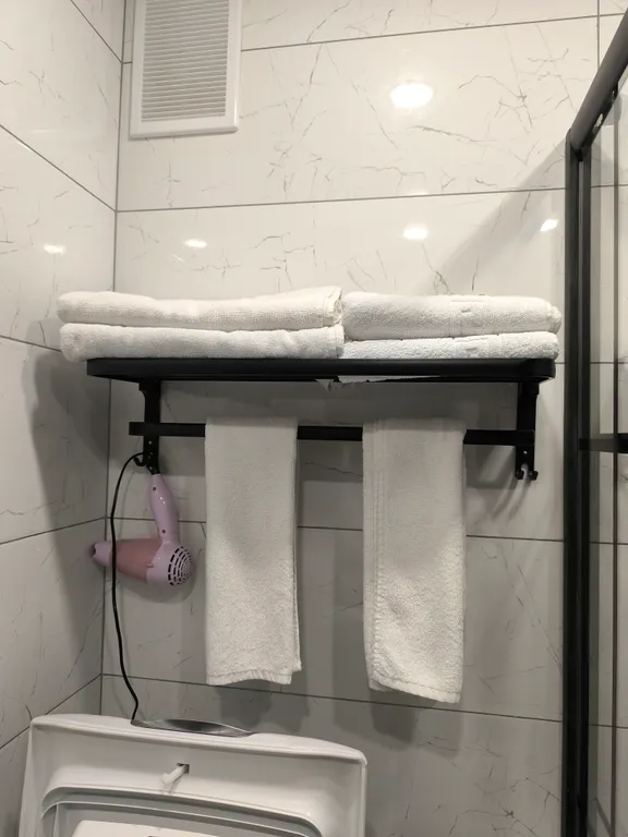 Современная квартира недалеко от центра