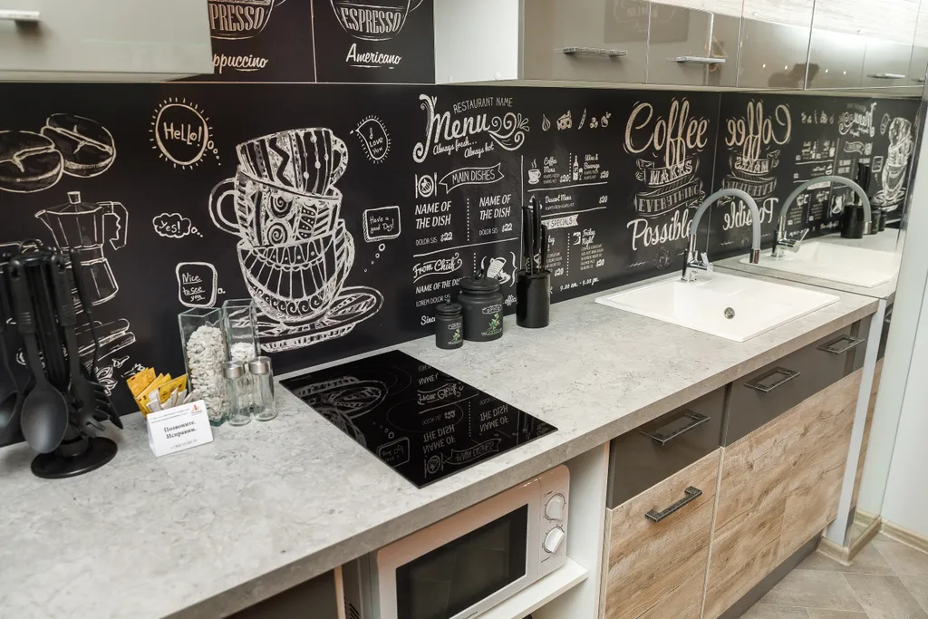 Студия с подсветкой в центре у БЦ Высоцкий