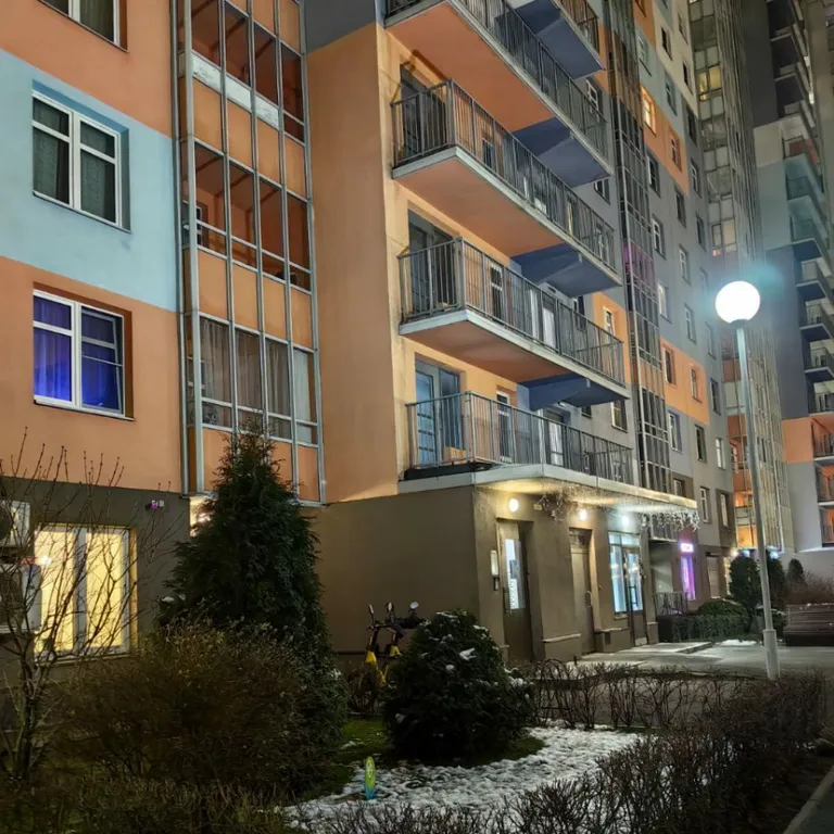 Квартира Квартира Просторная студия рядом с метро Ладожская — Санкт-Петербург