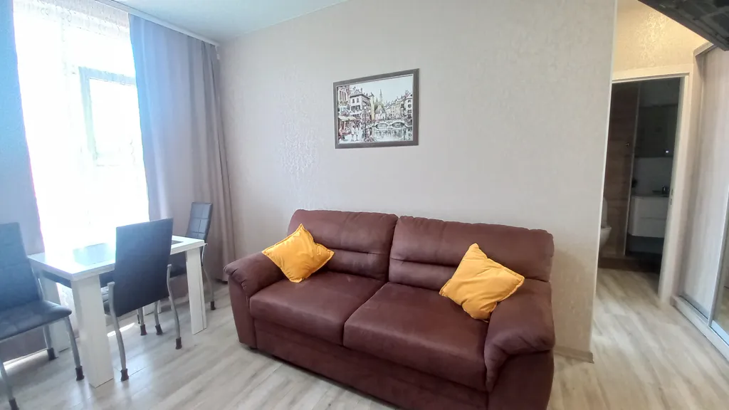 Уютная квартира с обалденным видом и балконом