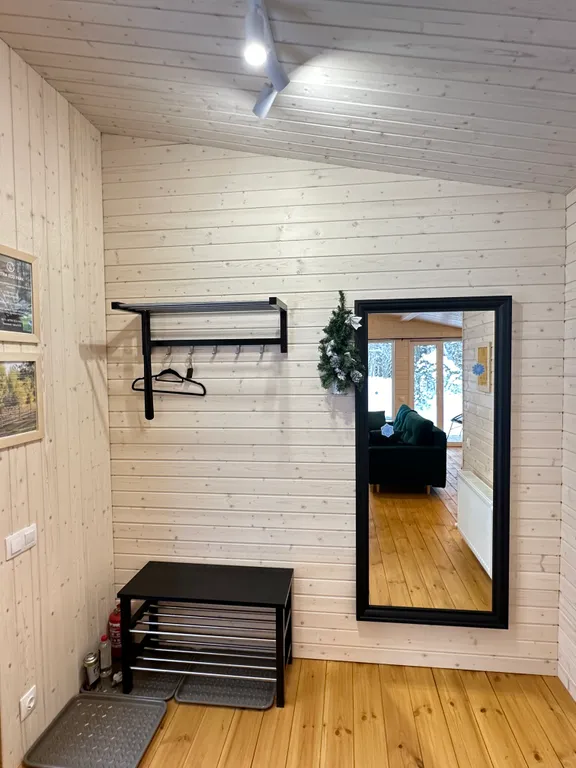 Сказочный домик в лесу