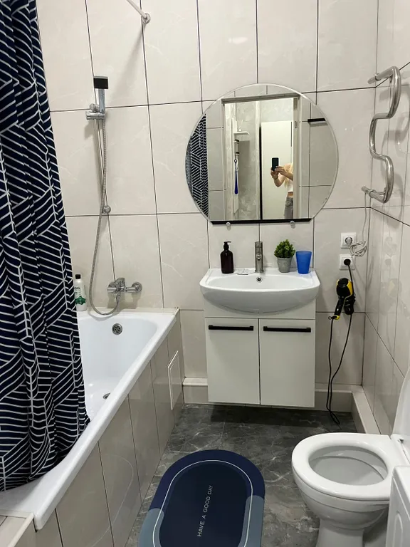 Уютная студия на набережной, первая берег линия