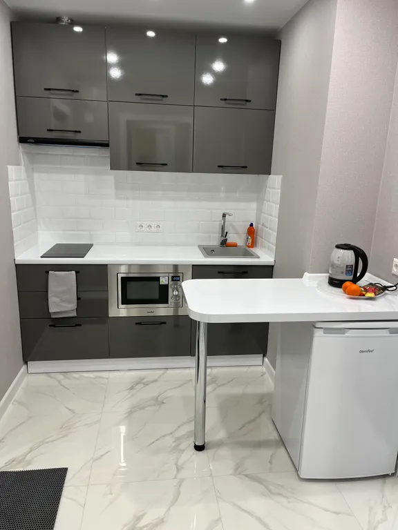 Двухкомнатная квартира с дизайнерским ремонтом