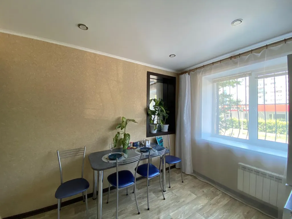 Отличная квартира в кирпичном доме в центре города