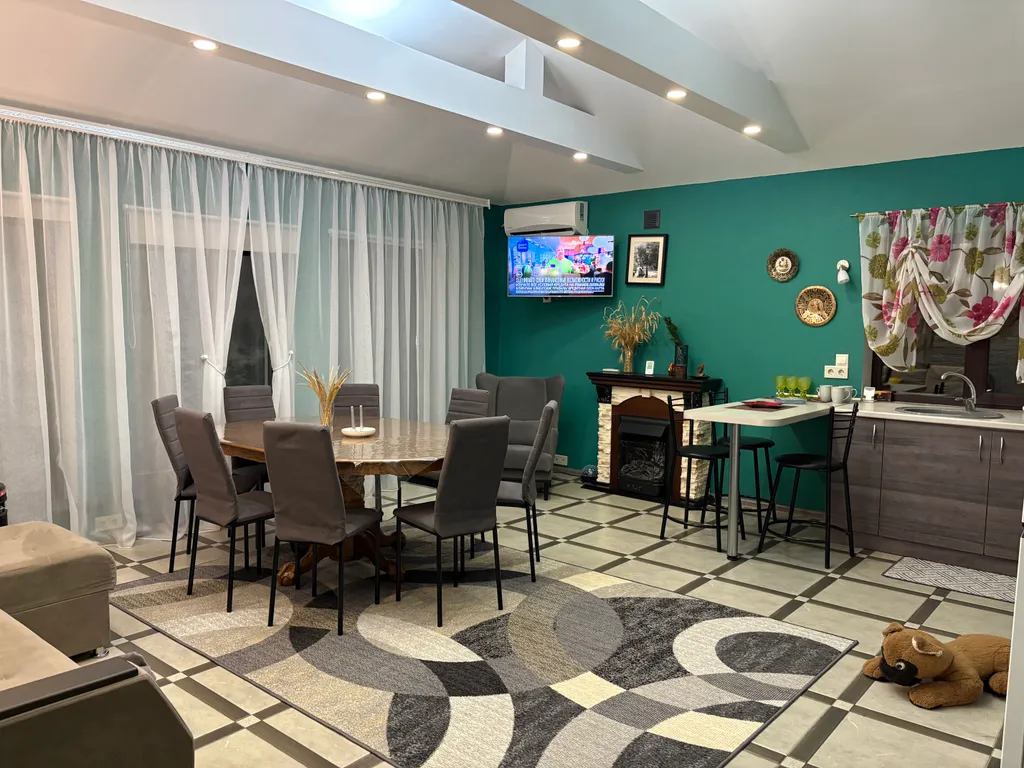 Дом на берегу Волги