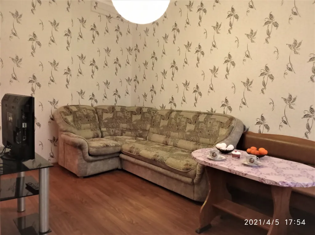 Просторная квартира в тихом центре рядом с Дворцом культуры и парком