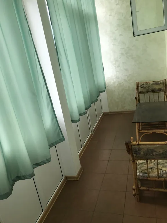 3-комнатная квартира в Старых Гаграх