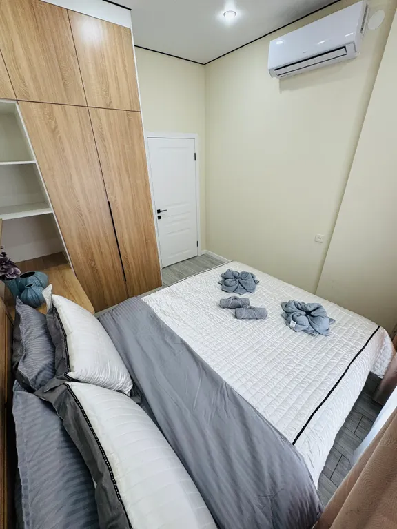 Просторный апартамент в центре Алматы Mega park