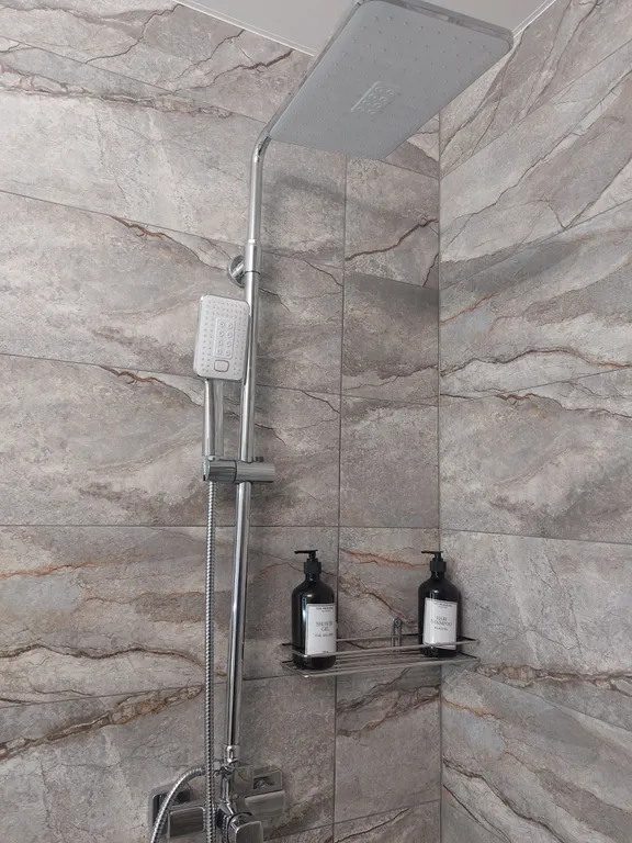 Новая, стильная 2-евро квартира на 22-м этаже с видом на город