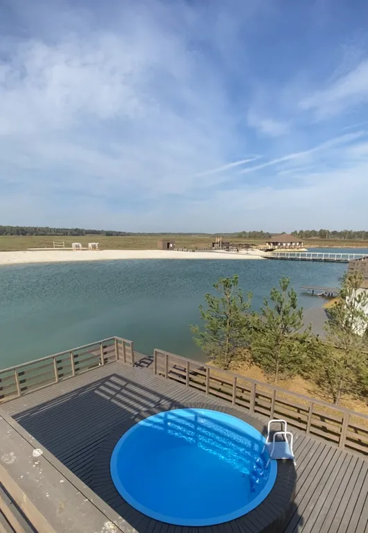 Коттедж Дом с баней и Сибирским чаном у леса и озера — Семеновское