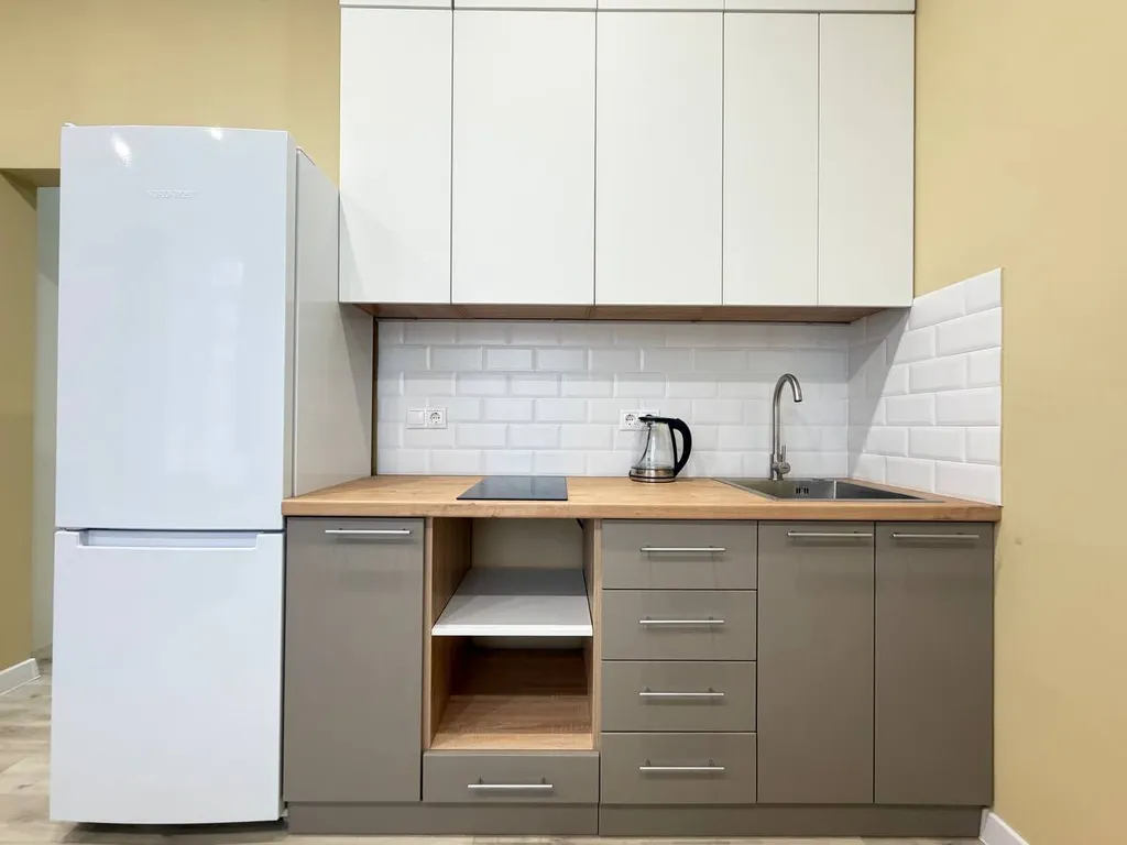 Уютная студия для трех гостей