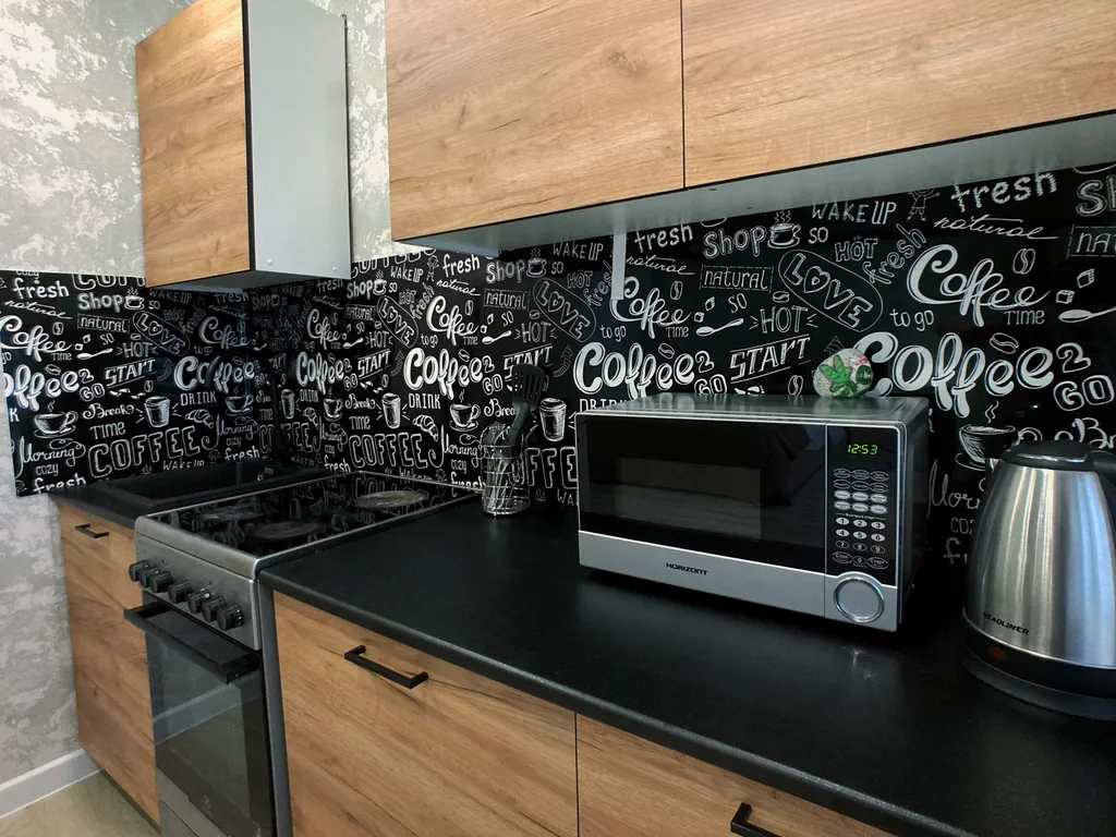 Студия у театра Театр, рядом парковка