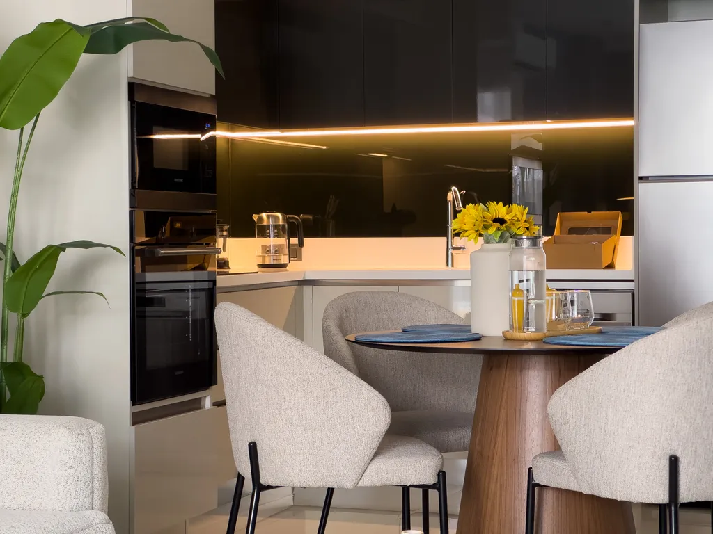 Апартамент в Azura World D с аквапарком и собственным пляжем